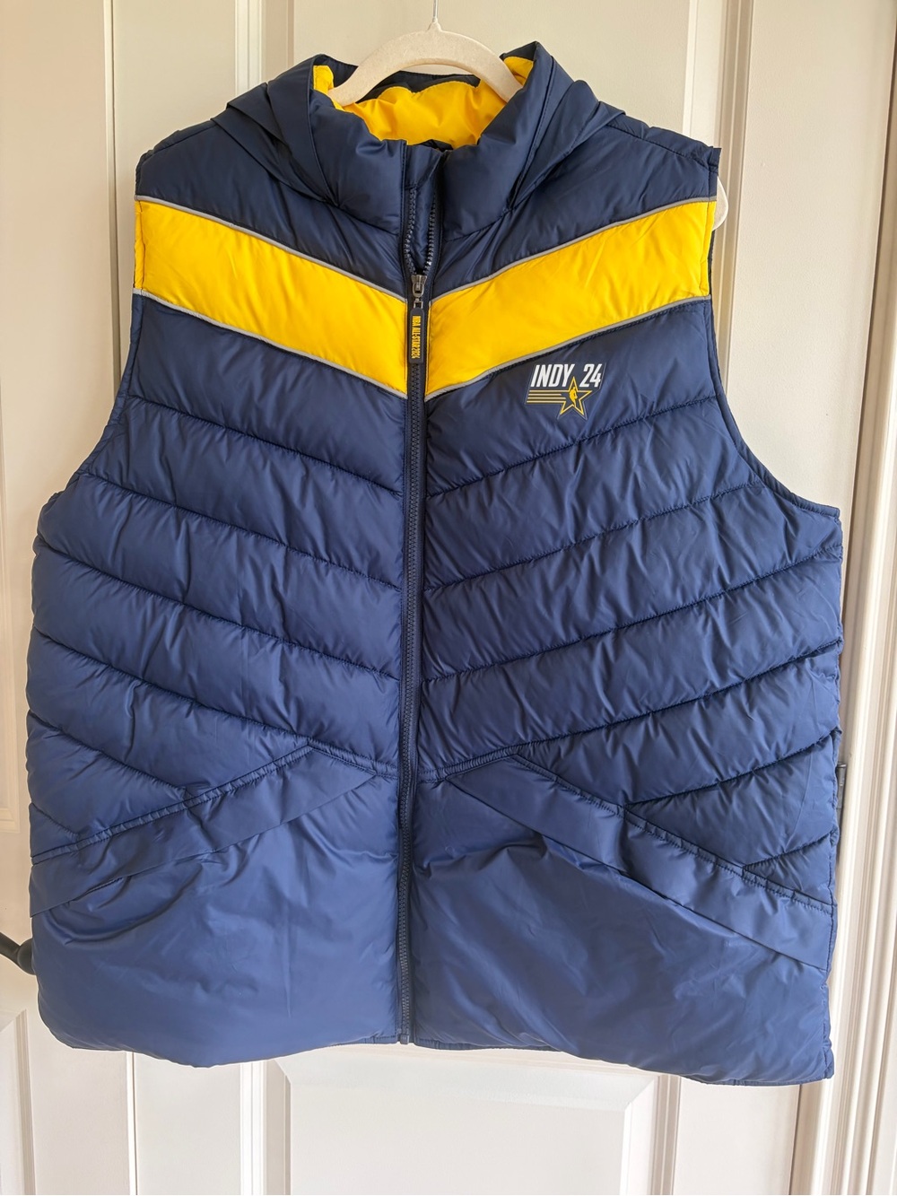 NBA All-Star 2024 Indy Navy & Yellow Men’s Quilted Puffer Vest Size XL
